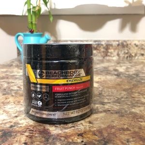 Beachbody Fruit Punch Energize **New**